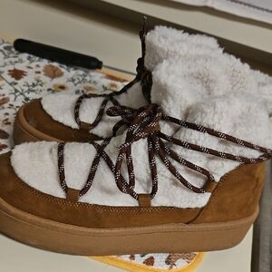 Cozy Lace Up Platform Booties